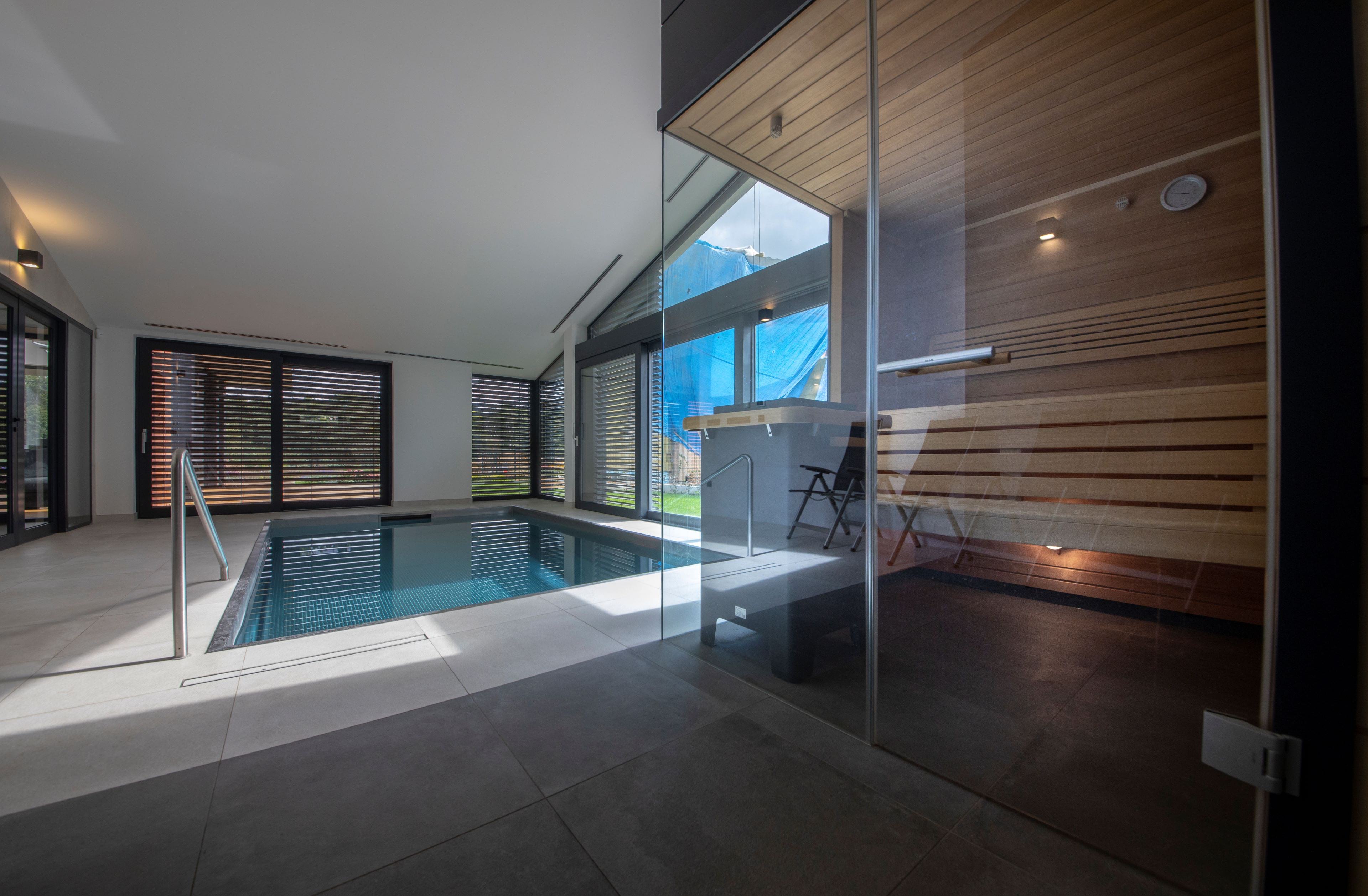 Privátní wellness zóna se saunou a nerezovým bazénem IMAGINOX