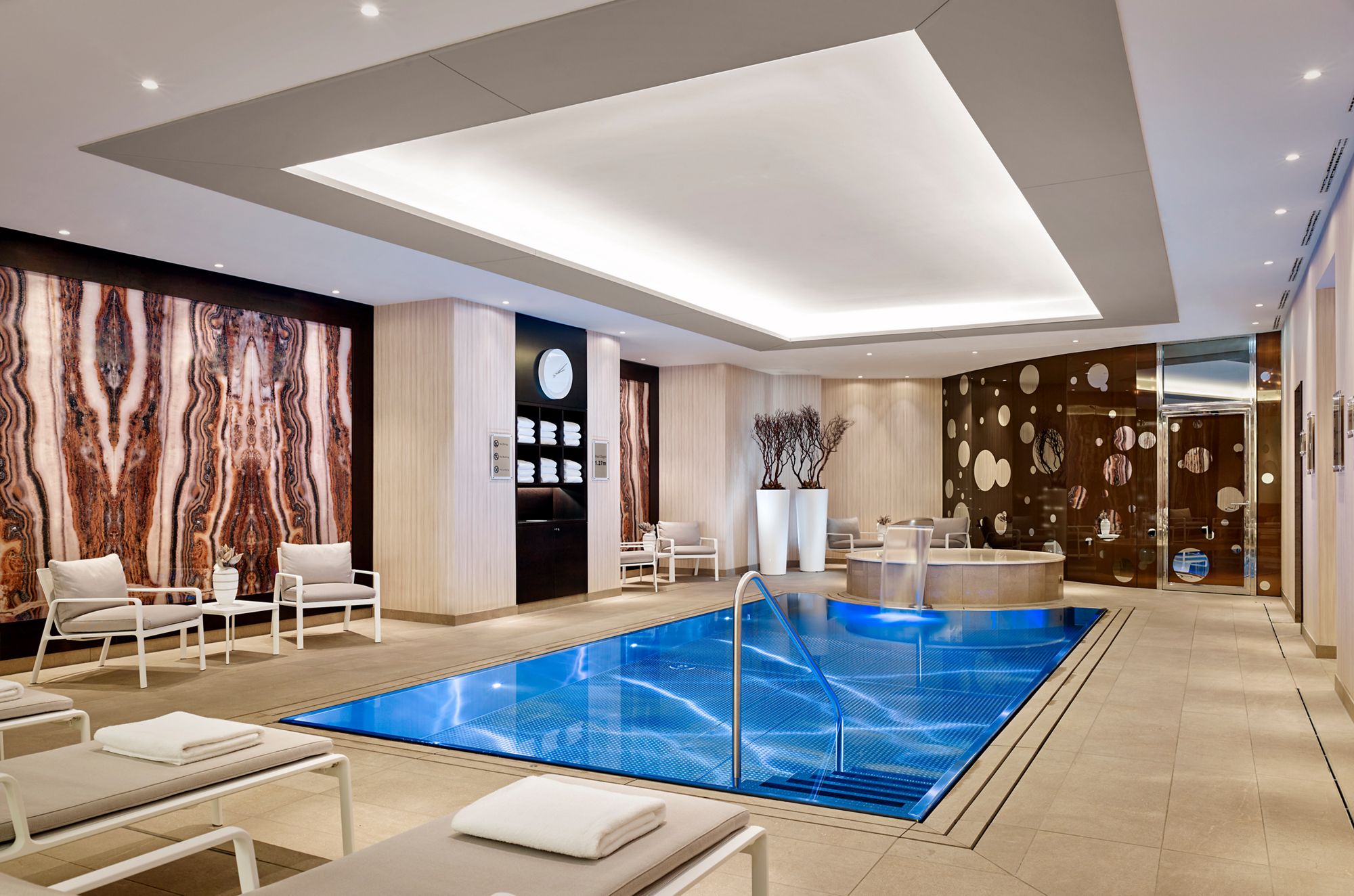 Stainless-steel pool by IMAGINOX in The Ritz-Carlton, Berlin