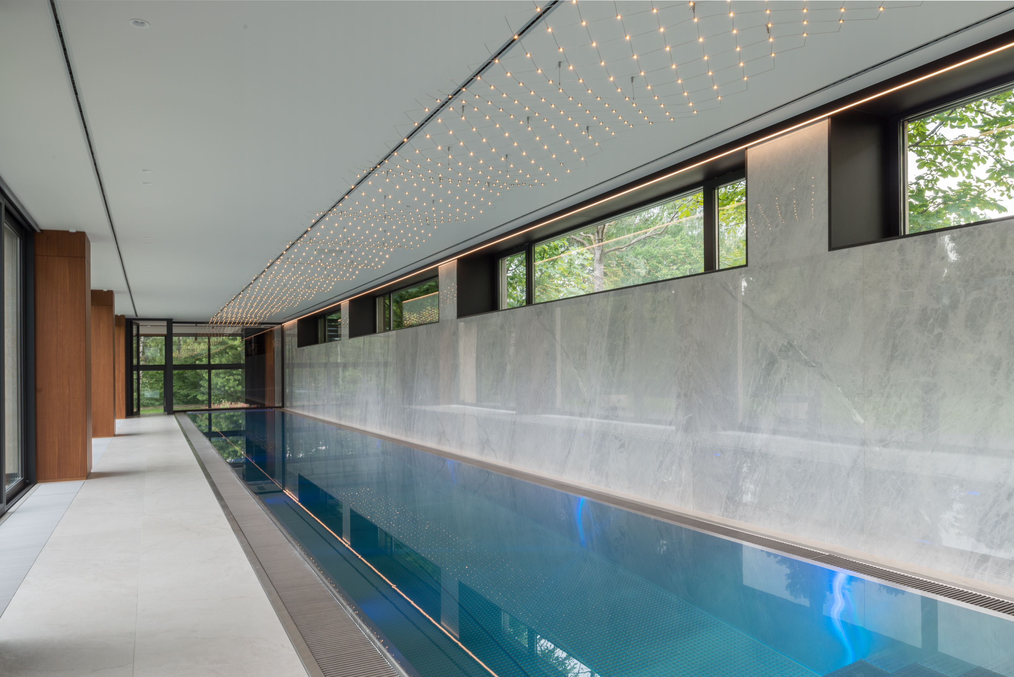 Luxury stainless-steel pool by IMAGINOX